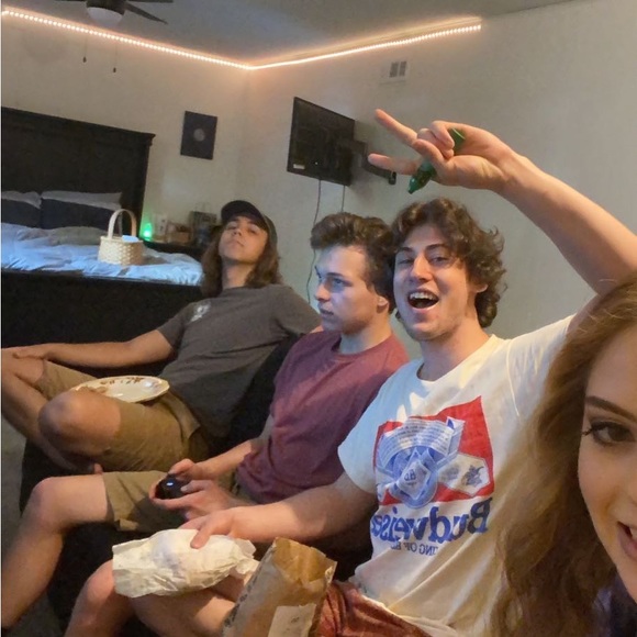 Meet your Posher, Ben - Picture 4 of 4